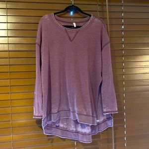 Z Supply purple modern weekender split side high low sweatshirt medium